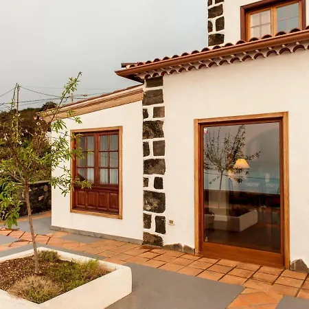 4 Star In Holiday home